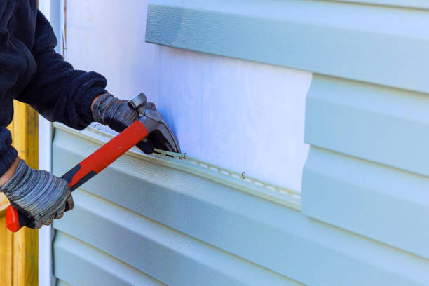 Reliable Siding Repair contractor in Covington, WA by Superior Siding Solutions
